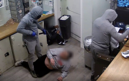 As police announce arrests, video of violent 'million dollar robbery' in Toronto released