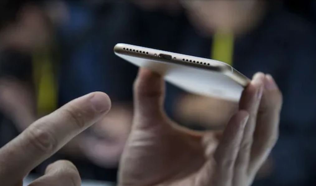 ਯੂਰਪੀਅਨ ਯੂਨੀਅਨ ਵੱਲੋਂ ਪ੍ਰਸਤਾਵਿਤ ਕਾਨੂੰਨ: ਸਾਰੇ ਫੋਨਾਂ ਲਈ ਹੋਣੇ ਚਾਹੀਦੇ ਹਨ ਇਕੋ ਜਿਹੇ ਚਾਰਜਰ