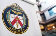 Shooting in downtown Toronto, a woman critically injured