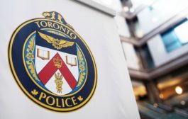 Shooting in downtown Toronto, a woman critically injured