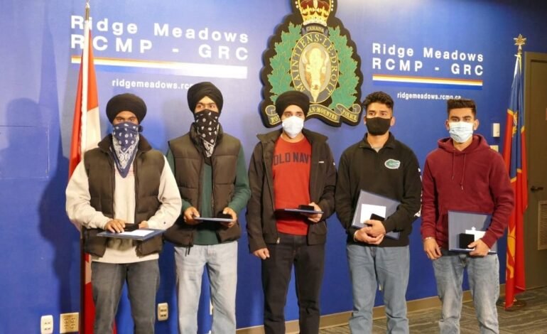 RCMP honours 5 International Students who used their turbans and jackets to rescue two stranded hikers