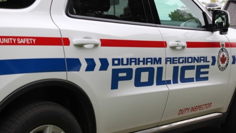 A lady with a sword attacked parked cars in Oshawa: police