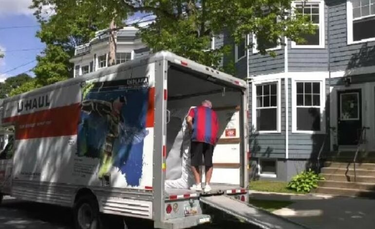 ਓਨਟਾਰੀਓ ਵਾਸੀਆਂ ਦੀ ਰਿਕਾਰਡ ਤੋੜ ਗਿਣਤੀ ਨੇ ਕੈਨੇਡਾ ਦੇ ਦੂਜੇ ਖੇਤਰਾਂ ਵਿੱਚ ਜਾਣ ਦਾ ਕੀਤਾ ਫੈਸਲਾ