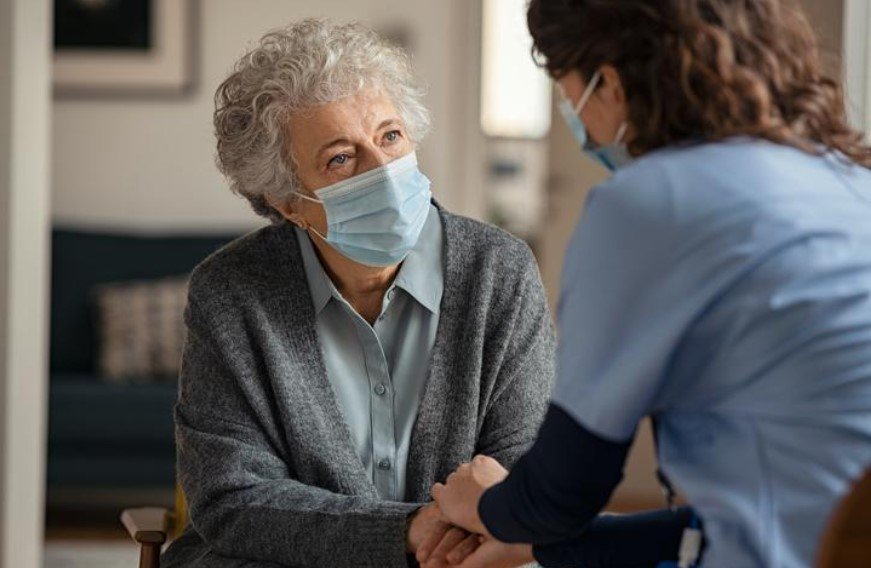 ਓਨਟਾਰੀਓ ਲੌਂਗ ਟਰਮ ਕੇਅਰ ਸਟਾਫ ਕੋਲ ਅੱਜ ਕੰਮ ‘ਤੇ ਹਾਜ਼ਰ ਹੋਣ ਲਈ ਪਹਿਲੀ ਕੋਵਿਡ ਵੈਕਸੀਨ ਹੋਣੀ ਜਰੂਰੀ