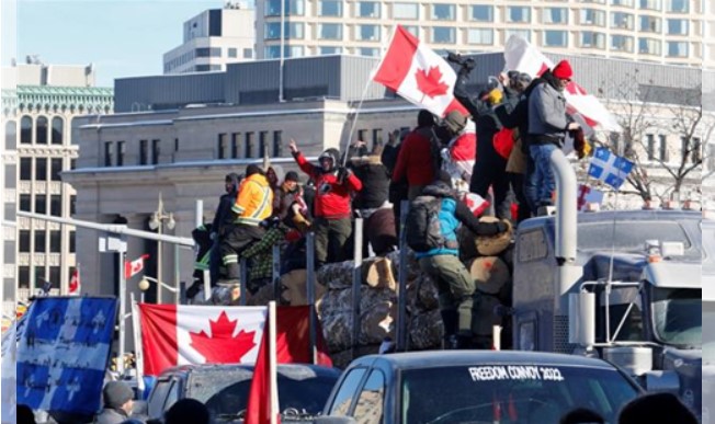 The trucker's protest in Ottawa enters its second day