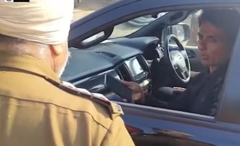 ਆਪਣੀ ਭੈਣ ਮਾਲਵਿਕਾ ਸੂਦ ਨੂੰ ਵੋਟ ਪਾਉਣ ਲਈ ਵੋਟਰਾਂ ਨੂੰ ਪ੍ਰਭਾਵਿਤ ਕਰਨ ਲਈ ਸੋਨੂੰ ਸੂਦ ਵਿਰੁੱਧ ਐਫ.ਆਈ.ਆਰ.