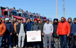 Ontario Dump Truck Association protests in Mississauga demanding higher rates