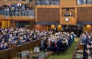 House of Commons greeted Ukrainian President Zelenskyy with a long round of applause