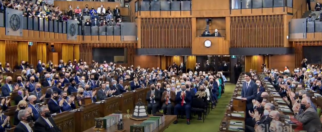 House of Commons greeted Ukrainian President Zelenskyy with a long round of applause