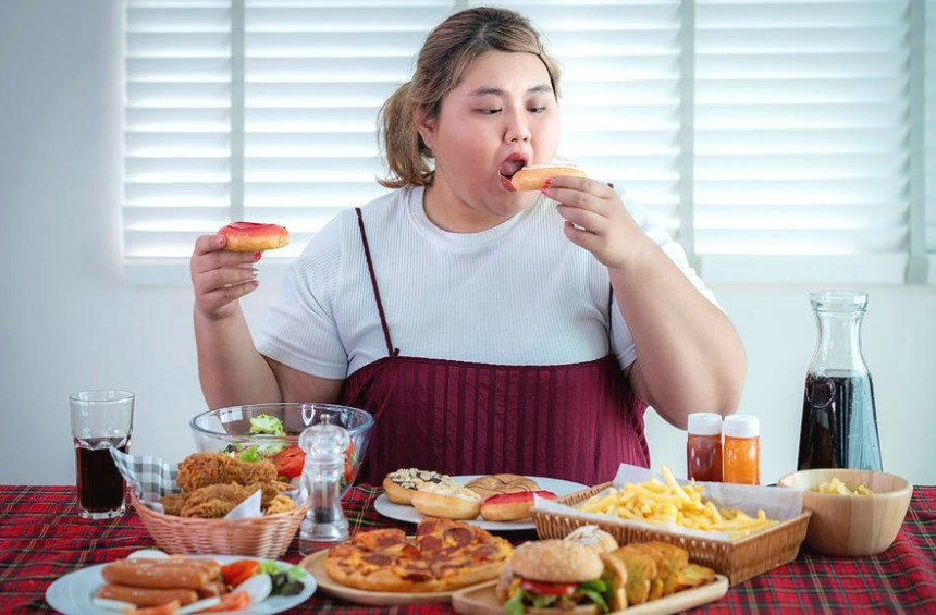 Why We Should Avoid Eating Junk Food?