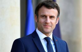 Macron urged Putin to cease military activities in Ukraine