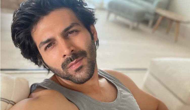 Kartik Aaryan's fan offers Rs 20 crore to marry her, and his response has gone viral