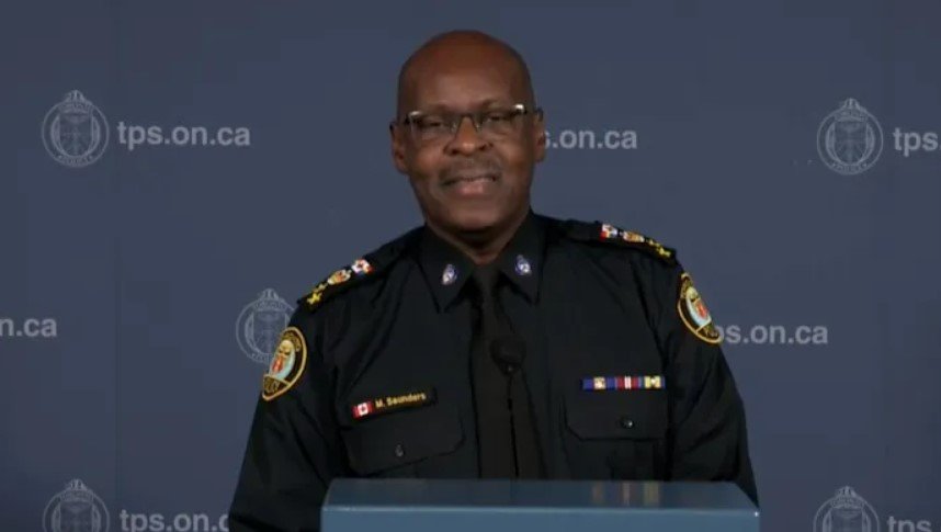 Mark Saunders, a former Toronto police chief, will run as PC candidate