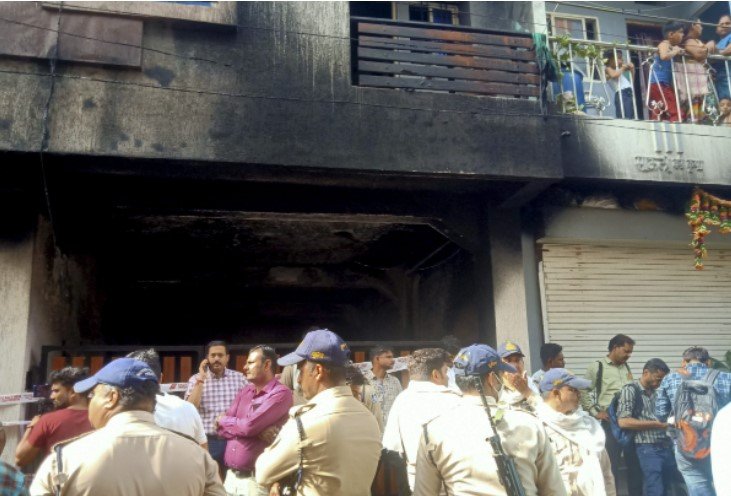 ਇੰਦੌਰ ‘ਚ ਇਮਾਰਤ ਨੂੰ ਅੱਗ ਲੱਗਣ ਕਾਰਨ 7 ਲੋਕਾਂ ਦੀ ਮੌਤ