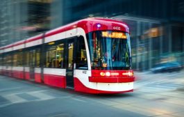 If elected in June, Ontario Liberals promise to reduce transit fares to $1