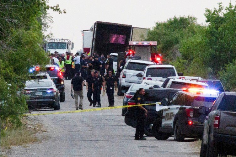 46 migrants found dead in abandoned truck in US