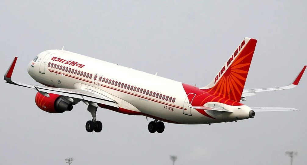 DGCA ਨੇ ਏਅਰ ਇੰਡੀਆ ਨੂੰ ਲਗਾਇਆ 10 ਲੱਖ ਰੁਪਏ ਦਾ ਜੁਰਮਾਨਾ