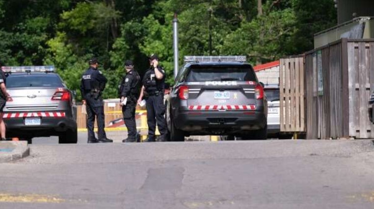 1 dead, 7 injured in 4 separate shootings in Toronto on Sunday