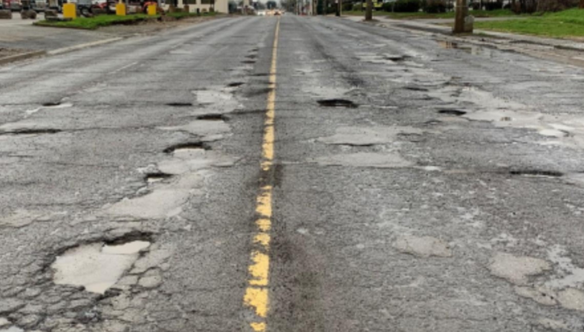 The ten worst roads to drive on in Ontario