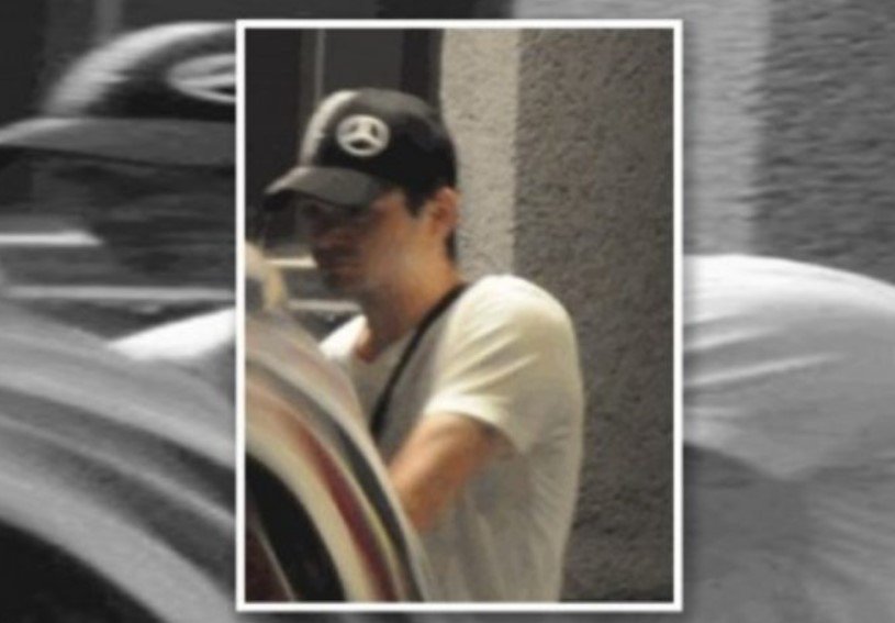police looking for suspect after store employee assaulted outside Hamilton business