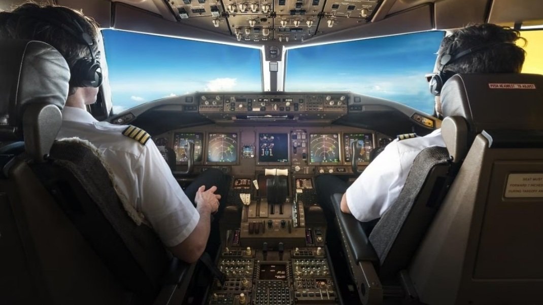 ਲੈਂਡਿੰਗ ਦੇ ਸਮੇਂ ਸੌੰ ਗਏ ਜਹਾਜ਼ ਦੇ ਦੋਵੇਂ ਪਾਇਲਟ, ਫਿਰ….