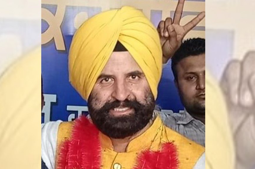 ਬੈਂਕ ਧੋਖਾਧੜੀ ਮਾਮਲੇ ‘ਚ ED ਨੇ ਪੰਜਾਬ ਦੇ ‘ਆਪ’ ਵਿਧਾਇਕ ਗੱਜਣ ਮਾਜਰਾ ਤੇ ਹੋਰਨਾਂ ‘ਤੇ ਛਾਪੇਮਾਰੀ ਕਰਕੇ ਕੀਤੀ 32 ਲੱਖ ਰੁਪਏ ਦੀ ਨਕਦੀ ਜ਼ਬਤ