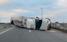 ਟਰੈਕਟਰ-ਟ੍ਰੇਲਰ ਪਲਟਣ ਕਾਰਨ Hwy 400/401 EB ਤੱਕ ਦਾ ਰੈਂਪ ਬੰਦ