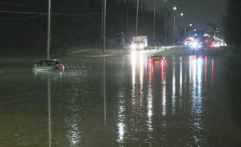 Watermain-Break: ਮਿਸੀਸਾਗਾ ਵਿੱਚ ਕਈ ਖੇਤਰਾਂ ‘ਚ ਹੜ ਵਰਗੀ ਸਥਿਤੀ