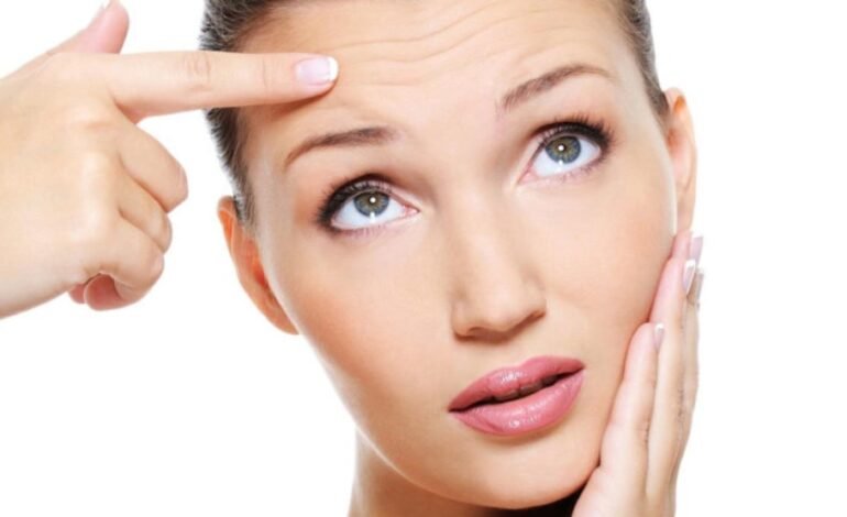 ਝੁਰੜੀਆਂ ਤੋਂ ਬਚਣ ਲਈ ਅੱਜ ਹੀ ਛੱਡੋ ਇਹ ਆਦਤਾਂ