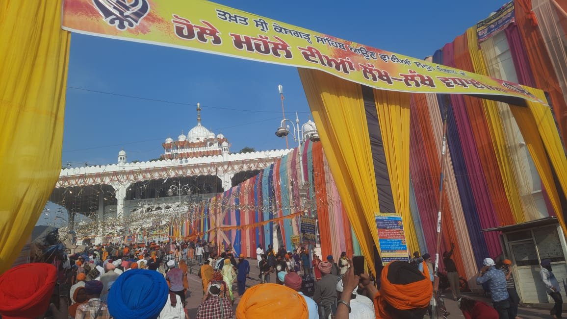 ਸ੍ਰੀ ਅਨੰਦਪੁਰ ਸਾਹਿਬ ਵਿਖੇ ਜੈਕਾਰਿਆਂ ਦੀ ਗੂੰਜ ‘ਚ ਹੋਲੇ-ਮਹੱਲੇ ਦੀ ਸਮਾਪਤੀ, ਵੱਡੀ ਗਿਣਤੀ ‘ਚ ਸੰਗਤ ਹੋਈ ਨਤਮਸਤਕ