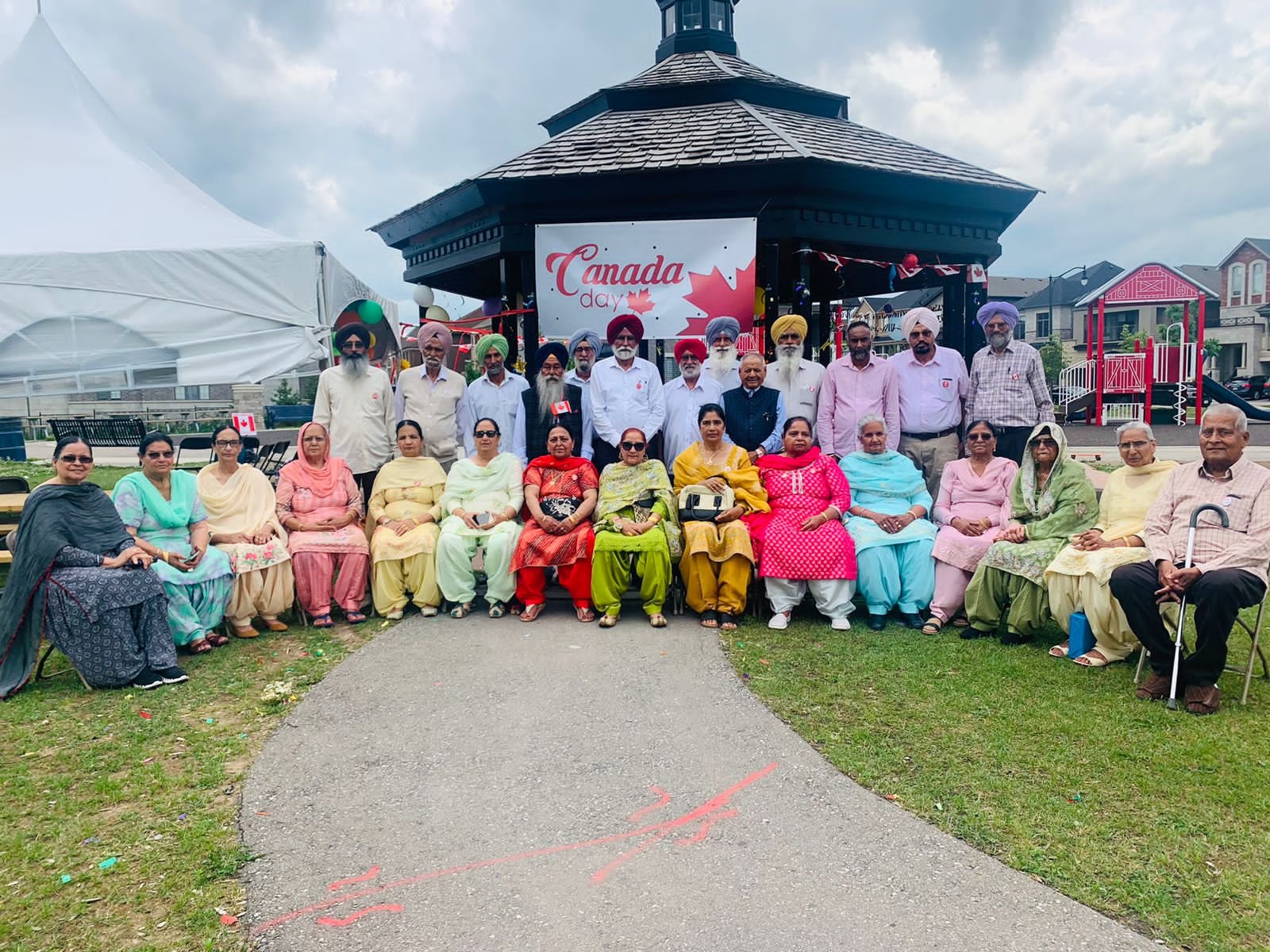 ਕਲੀਵਵਿਊ ਸੀਨੀਅਰਜ਼ ਕਲੱਬ ਨੇ ਧੂਮ ਧਾਮ ਨਾਲ ਮਨਾਇਆ ਕਨੇਡਾ ਦਿਵਸ