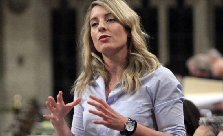 ਵਿਦੇਸ਼ ਮੰਤਰੀ ਮੇਲਾਨੀ ਜੋਲੀ ਨੇ ਰੂਸ ਖਿਲਾਫ ਨਵੀਆਂ ਪਾਬੰਦੀਆਂ ਦਾ ਕੀਤਾ ਐਲਾਨ