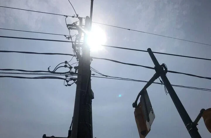 ਤੇਜ਼ ਹਵਾਵਾਂ ਕਾਰਨ ਟੋਰਾਂਟੋ ‘ਚ ਹਜ਼ਾਰਾਂ ਘਰਾਂ ਦੀ ਬਿਜਲੀ ਗਈ