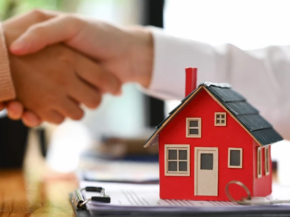 ਪੋਸਟਹੇਸਟ: ਘਰ ਖਰੀਦਣ ਵਾਲਿਆਂ ਲਈ ਕੀ ਮਹੱਤਵਪੂਰਨ ਹੈ, ਵਿਆਜ ਦਰਾਂ ਜਾਂ ਖਰੀਦਦਾਰੀ ਕੀਮਤ?