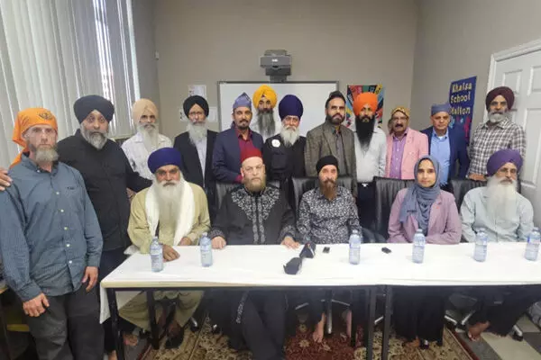 ਮਾਲਟਨ ਵਿਖੇ ਸ਼ੇਰ-ਏ-ਪੰਜਾਬ ਦਾ ਬੁੱਤ ਤੋੜੇ ਜਾਣ ਦੀ ਘਟਨਾ ‘ਤੇ ਸਿੱਖ ਅਤੇ ਮੁਸਲਿਮ ਜਥੇਬੰਦੀਆਂ ਨੇ ਇਕੱਠੇ ਹੋ ਕੇ ਨਫ਼ਰਤ ਪਸਾਰ ਦੇ ਵਿਰੁੱਧ ਆਵਾਜ਼ ਬੁਲੰਦ ਕੀਤੀ