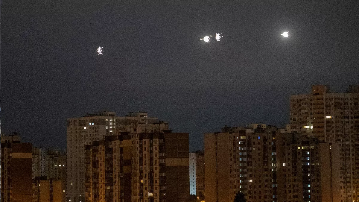 ਯੂਕਰੇਨ ਦੇ ਡਰੋਨ ਹਮਲੇ ਨਾਲ ਰੂਸੀ ਵਿਸਫੋਟਕ ਫੈਕਟਰੀ ਤੇ ਹਮਲਾ, 110 ਡਰੋਨਾਂ ਨੂੰ ਕੀਤਾ ਢੇਰ – ਰੂਸ ਦਾ ਦਾਅਵਾ