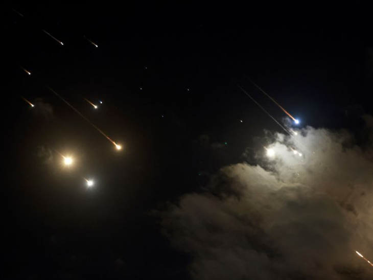 ਇਜ਼ਰਾਈਲ ‘ਤੇ 500 ਤੋਂ ਵੱਧ ਮਿਜ਼ਾਈਲਾਂ ਨਾਲ ਹਮਲਾ, ਅਮਰੀਕਾ ਨੇ ਸੁਰੱਖਿਆ ਬੈਠਕ ਬੁਲਾਈ