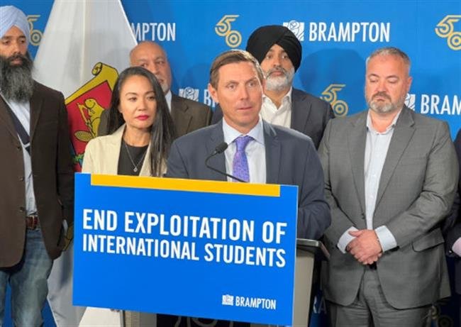 ਕਮਜ਼ੋਰ ਅੰਤਰਰਾਸ਼ਟਰੀ ਵਿਦਿਆਰਥੀਆਂ ਦੀ ਤਸਕਰੀ ਅਤੇ ਸ਼ੋਸ਼ਣ ਦੇ ਵਧਦੇ ਮਾਮਲਿਆਂ ਨੂੰ ਰੋਕਣ ਲਈ ਫੈਡਰਲ ਅਤੇ ਸੂਬਾ ਸਰਕਾਰ ਤੋਂ ਮਦਦ ਦੀ ਮੰਗ