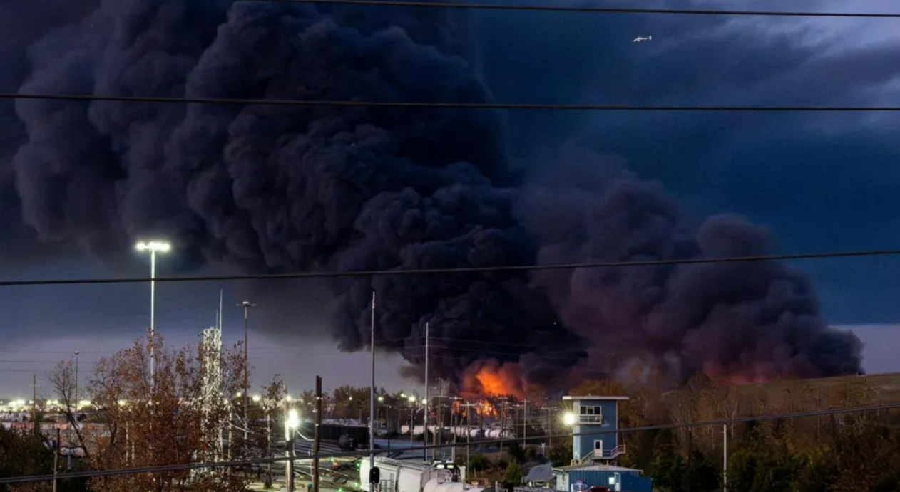 ਅਮਰੀਕਾ ਦੇ ਕੈਂਟਕੀ ‘ਚ ਭਿਆਨਕ UPS Cargo Plane Crash, 9 ਲੋਕਾਂ ਦੀ ਮੌਤ, 11 ਜ਼ਖ਼ਮੀ