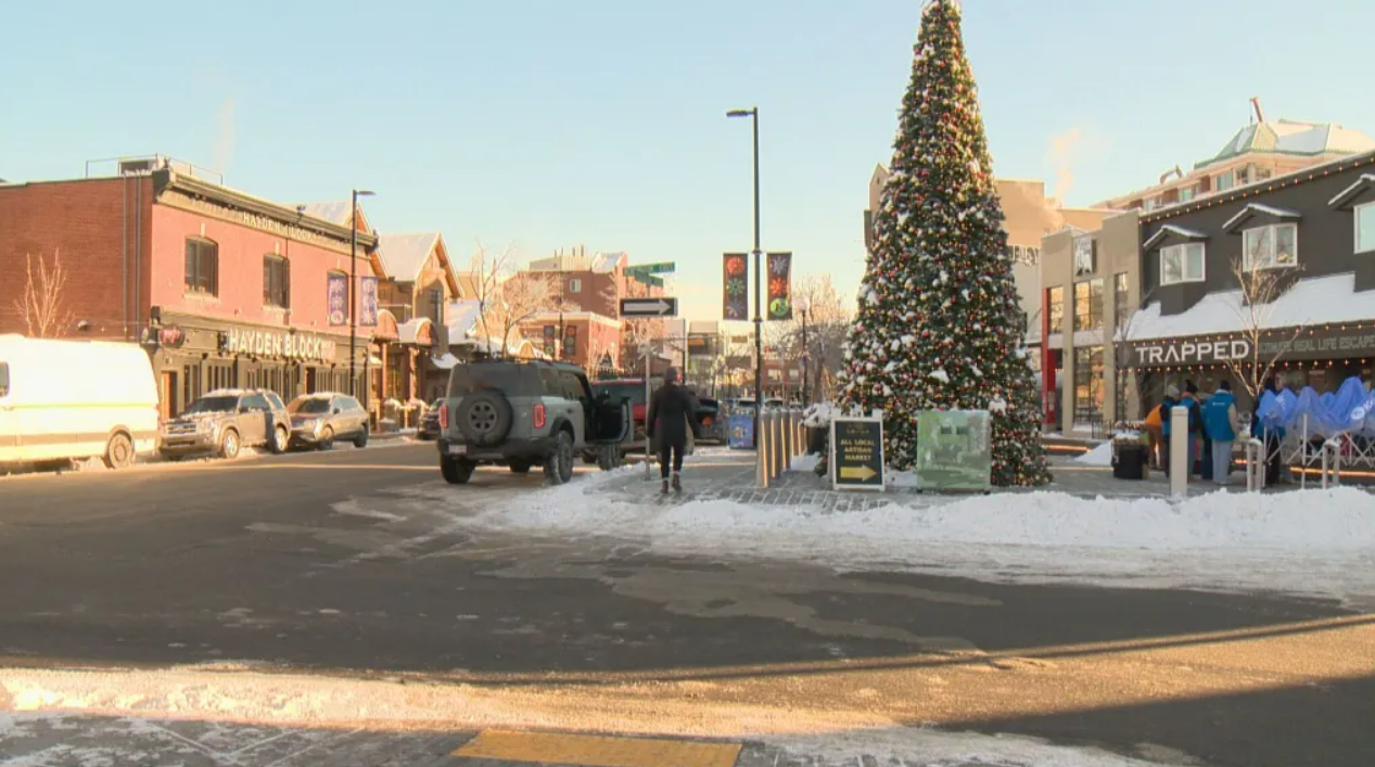 Cyber Monday ‘ਤੇ ਕੈਨੇਡੀਅਨ ਖਰੀਦਦਾਰਾਂ ਦੀ ਨਬਜ਼ ਬਦਲੀ—ਹੁਣ ਤਰਜੀਹ ‘ਮਾਇਨਾਦਾਰ ਤੇ ਬਜਟ-ਫ੍ਰੈਂਡਲੀ’ ਤੋਹਫ਼ੇ