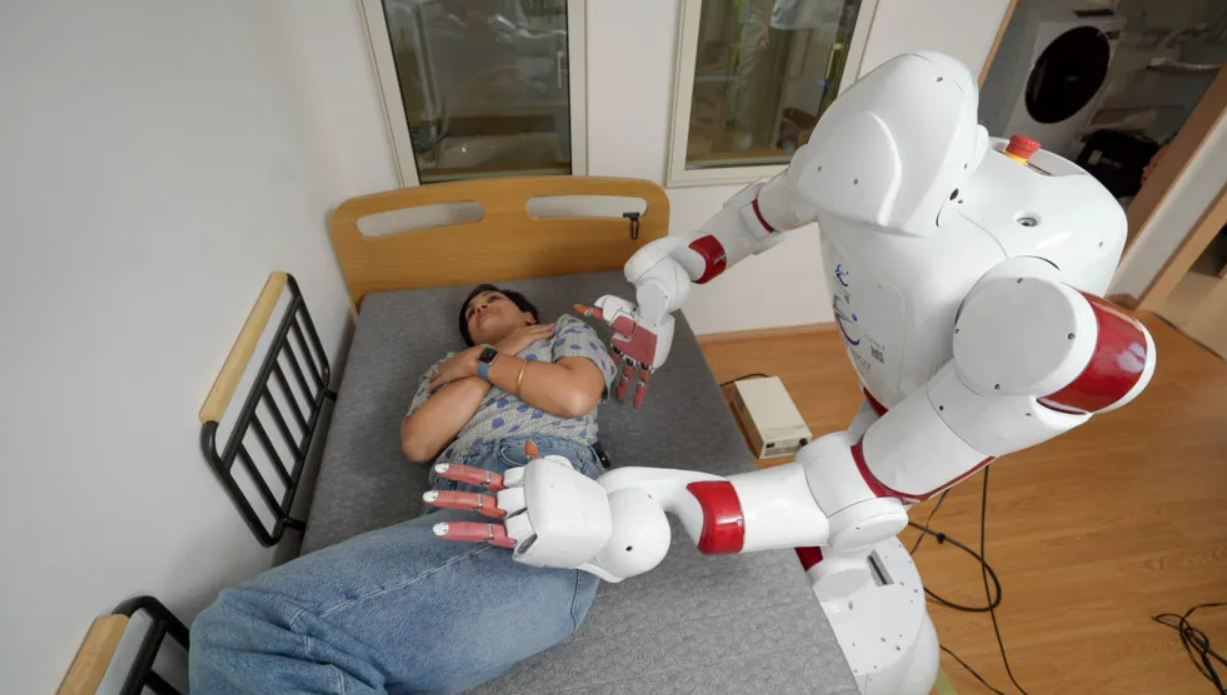 ਜਪਾਨ ਦਾ ਡਿਮੈਂਸ਼ੀਆ ਸੰਕਟ ਗੰਭੀਰ: ਕੀ ਟੈਕਨੋਲੋਜੀ ਬਚਾਵ ਕਰ ਸਕਦੀ ਹੈ ?