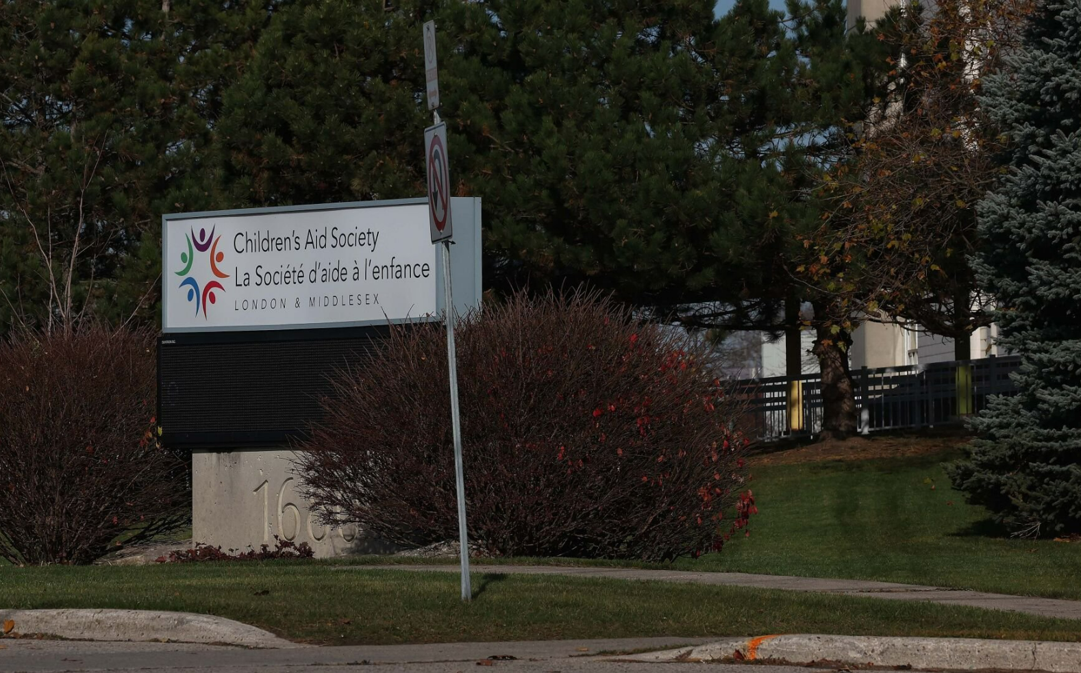 Ontario child welfare: Children’s Aid ਦੇ ਬੱਚਿਆਂ ਨਾਲ ਇਲਾਜ ਪ੍ਰੋਗਰਾਮਾਂ ਵਿੱਚ ਭੇਦਭਾਵ ਦਾ ਖੁਲਾਸਾ |