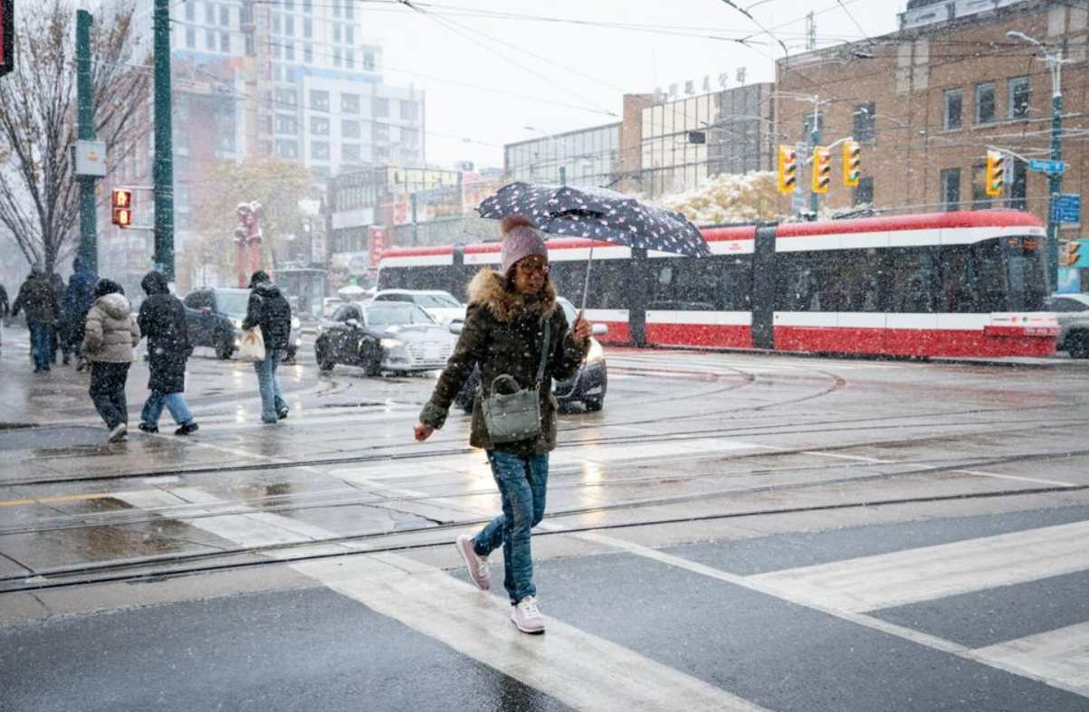 Toronto Snowfall ਬਾਅਦ ਹਾਲਾਤ ਨਾਰਮਲ, 200 ਤੋਂ ਵੱਧ ਹਾਦਸੇ ਰਿਪੋਰਟ !