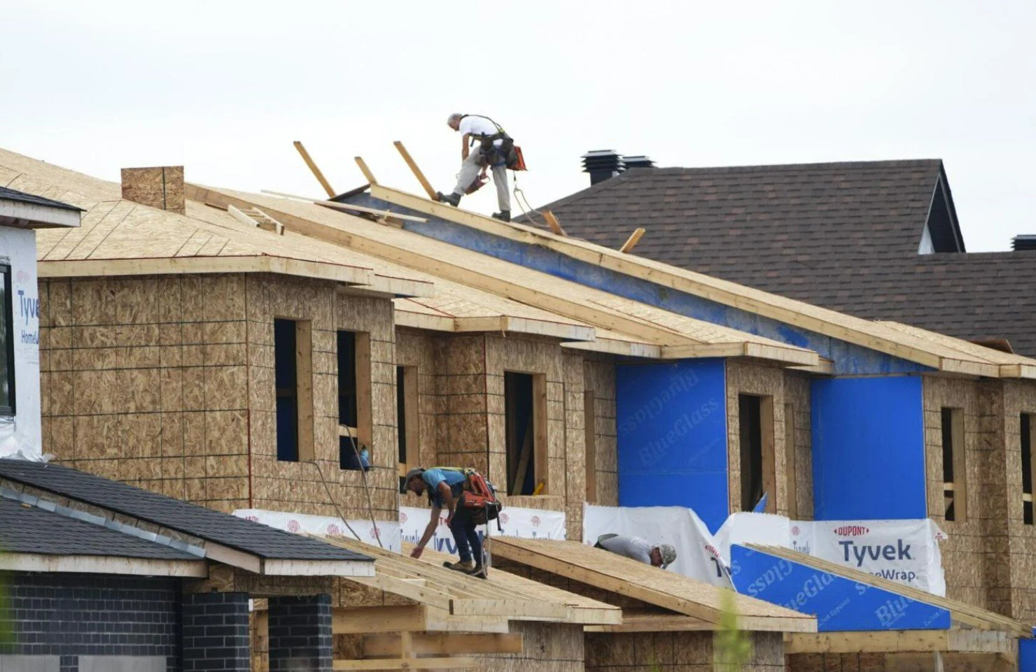 ਓਨਟਾਰੀਓ ਸਰਕਾਰ ਵੱਲੋਂ Affordable Housing ਨਿਯਮਾਂ ਨੂੰ ਅਸਥਾਈ ਰੋਕਣ ਦਾ ਫੈਸਲਾ ਕਿਉਂ ਇਸ ਵੇਲੇ ਵਾਜਬ ਹੈ |