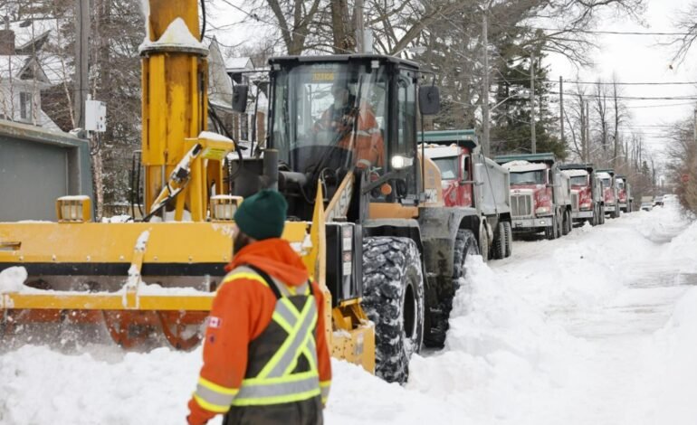 ਬਰਫ਼ ਹਟਾਉਣ ਵਾਲੀ ਮਸ਼ੀਨ ਕਿੱਥੇ ਹੈ? ਟੋਰਾਂਟੋ ਤੇ GTA ਵਿੱਚ ਸਨੋ ਪਲਾਉ ਕਿਵੇਂ ਟਰੈਕ ਕਰੀਏ |