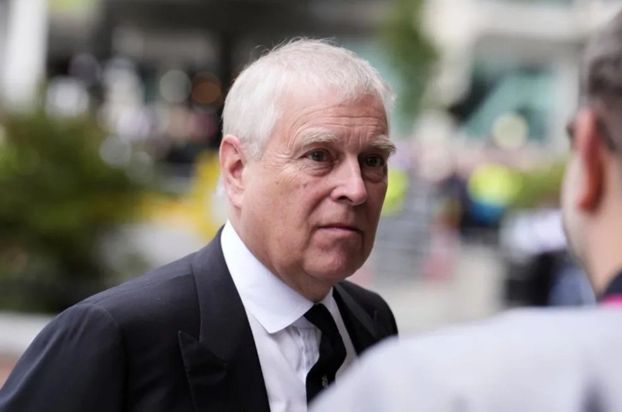 ਐਪਸਟਿਨ ਮਾਮਲੇ ਨਾਲ ਜੁੜੀ ਜਾਂਚ ‘ਚ ਸਾਬਕਾ ਬ੍ਰਿਟਿਸ਼ ਰਾਇਲ Andrew ਗ੍ਰਿਫ਼ਤਾਰ |