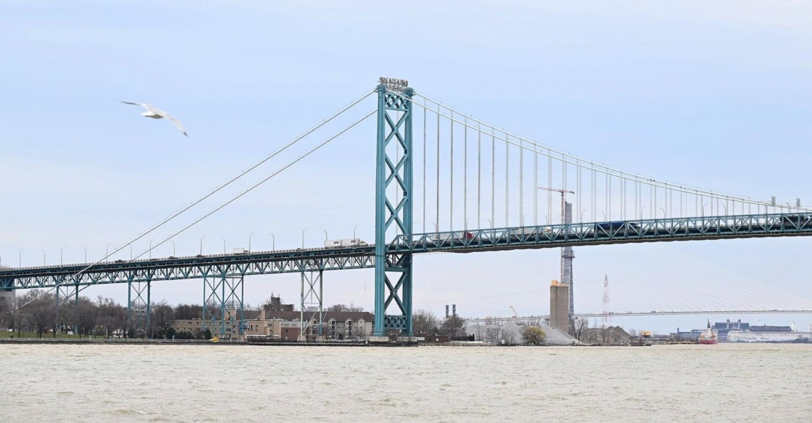 Gordie Howe Bridge เจตเจฟเจตเจพเจฆ: เจเจเจฌเฉเจธเจกเจฐ เจฌเฉเจฐเจฟเจเจผ เจฎเจพเจฒเจ เจตเฉฑเจฒเฉเจ MAGA เจซเฉฐเจก เจจเฉเฉฐ $1 เจฎเจฟเจฒเฉเจ
เจจ เจฆเจพเจจ, เจเจฐเฉฐเจช เจจเฉ เจเฉเจฒเฉเจนเจฃ โเจคเฉ เจฐเฉเจ เจฆเฉ เจงเจฎเจเฉ เจฆเจฟเฉฑเจคเฉ |