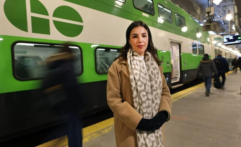 GO Train ਵਿੱਚ ਵੱਡਾ ਹਾਦਸਾ ਟਲਿਆ, ਯਾਤਰੀ ਨੇ ਦੱਸੇ ‘ਡਰਾਉਣੇ ਪਲ’ |