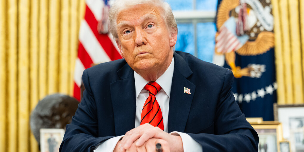 Iran Nuclear Deal: ਟਰੰਪ ਦਾ ਦਾਅਵਾ—ਸਮਝੌਤਾ ਨਾ ਰੋਕਦਾ ਤਾਂ ਈਰਾਨ ਕੋਲ ਤਿੰਨ ਸਾਲ ਪਹਿਲਾਂ ਪ੍ਰਮਾਣੂ ਬੰਬ ਹੁੰਦਾ |