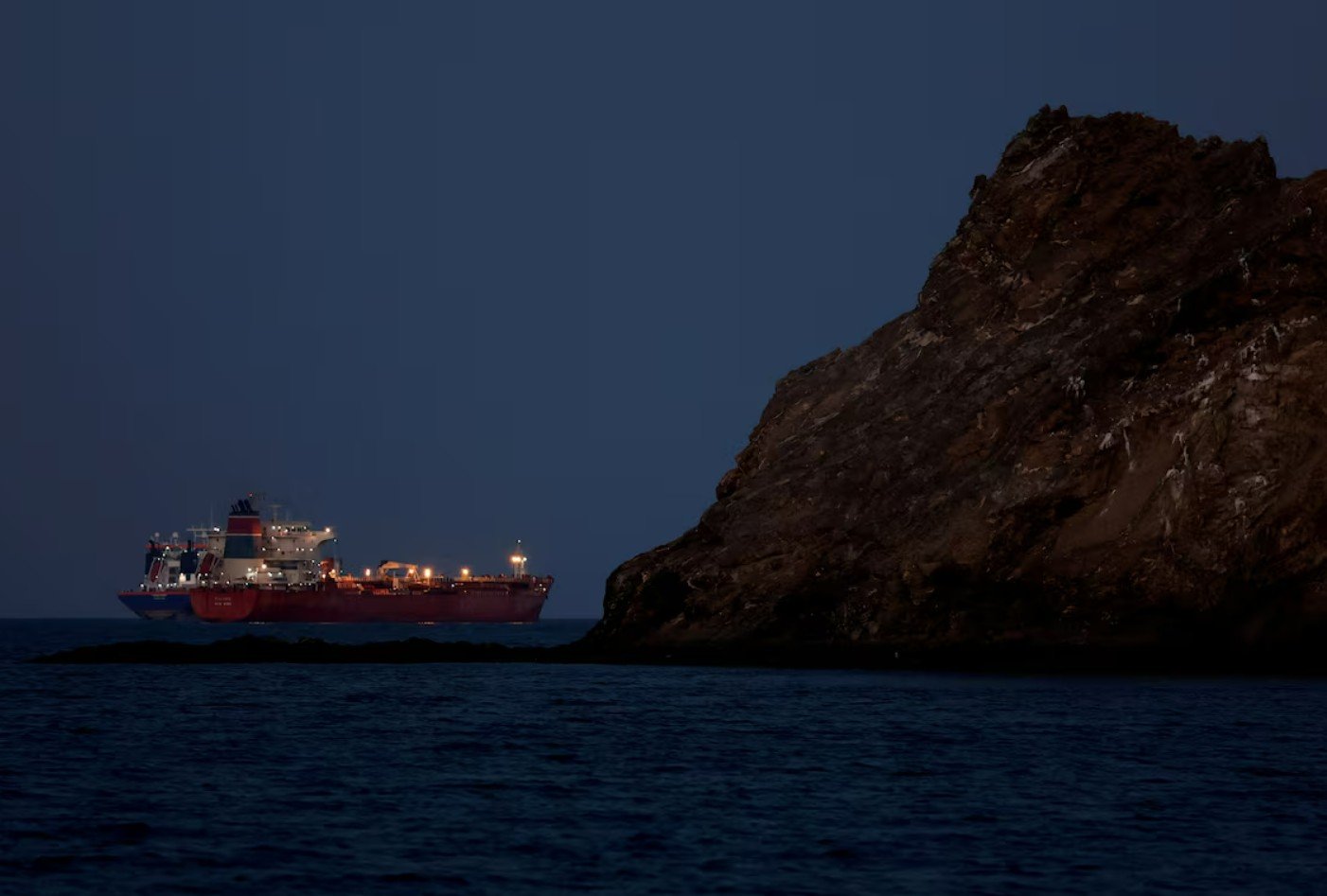 Trump ਤੇ Iran ਵੱਲੋਂ ਵੱਡੀਆਂ ਧਮਕੀਆਂ, Energy ਟਾਰਗੇਟਾਂ ‘ਤੇ ਹਮਲਿਆਂ ਨਾਲ ਜੰਗ ਹੋਈ ਤੇਜ਼ |